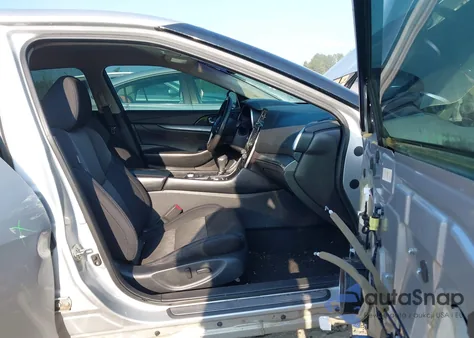 2017 Nissan Maxima 3.5 S z USA, uszkodzony, nr VIN 1N4AA6AP8HC376526